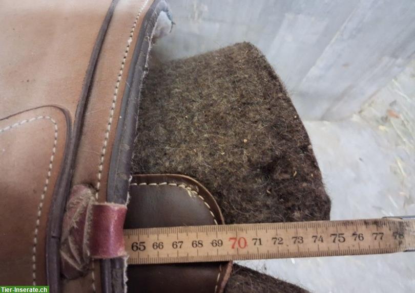 Bild 4: Bequemer Western­sattel mit Filzpad zu verkaufen