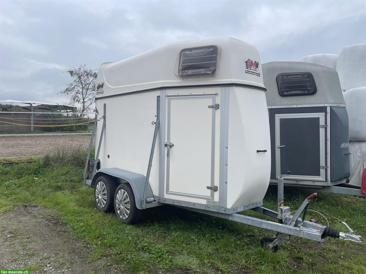 Hofer 1,5er Pferdeanhänger PT 135 zu verkaufen