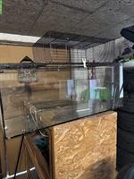 Hamster-Terrarium mit Gitteraufsatz zu verkaufen