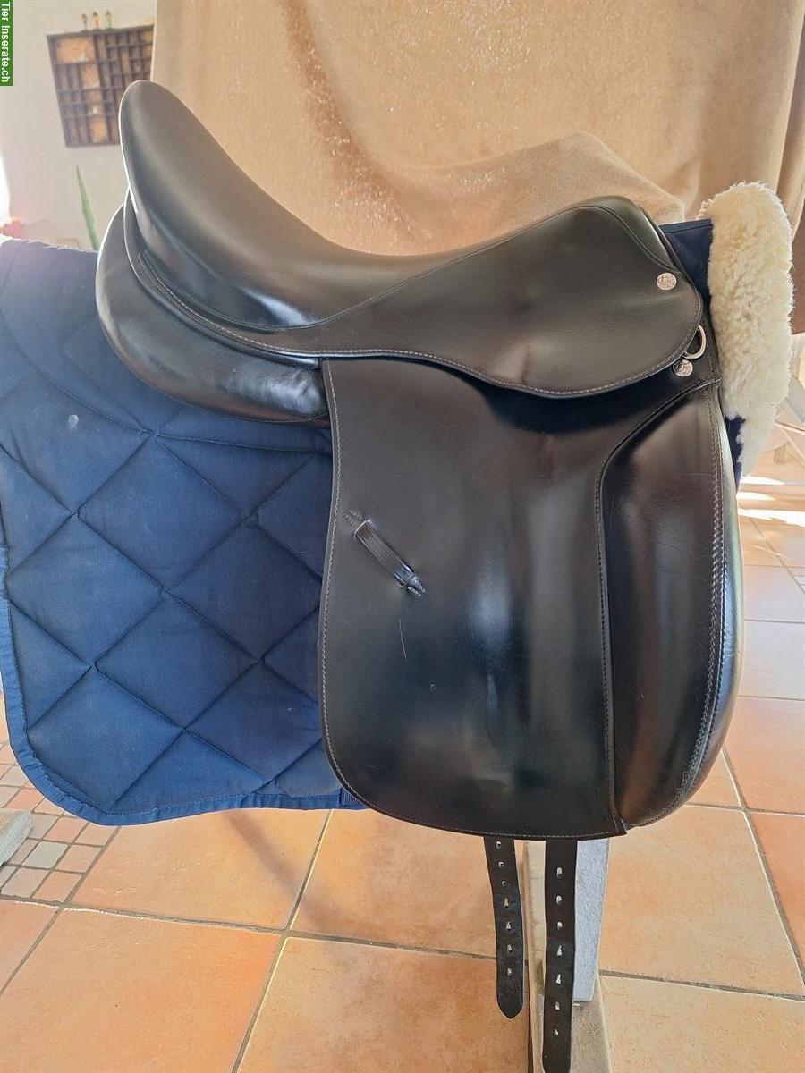 Bild 2: Dressursattel Röösli Classic Rigi, 17 Zoll, hoher Widerrist