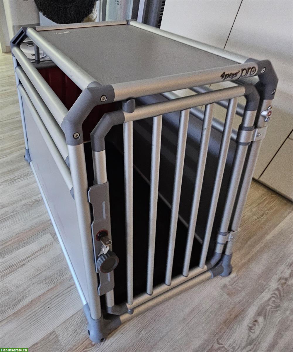 Alu Hundebox 4pets PRO2 gebraucht zu verkaufen