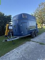 Tandem Pferdeanhänger TOP Zustand