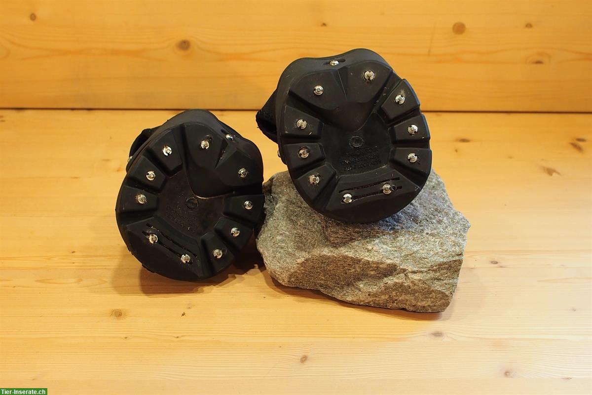 Bild 2: Hufschuhe Glove 0 mit Spikes, 2.5W und Trail 0 und 5