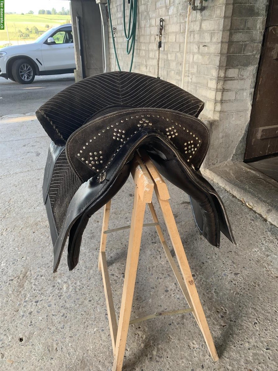 Bild 3: Portugiesischer Barocksattel von Ludomar