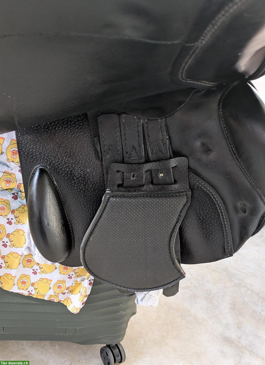 Bild 4: Prestige Versailles Springsattel 17 Zoll, schwarz