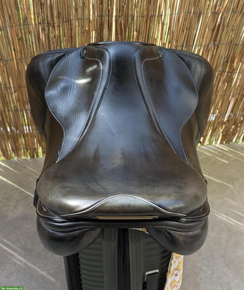 Bild 5: Prestige Versailles Springsattel 17 Zoll, schwarz