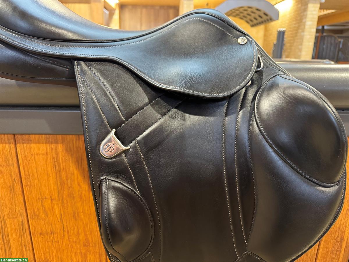 Bild 2: Bates Advanta Springsattel 17 Zoll, verstellbare Kammerweite