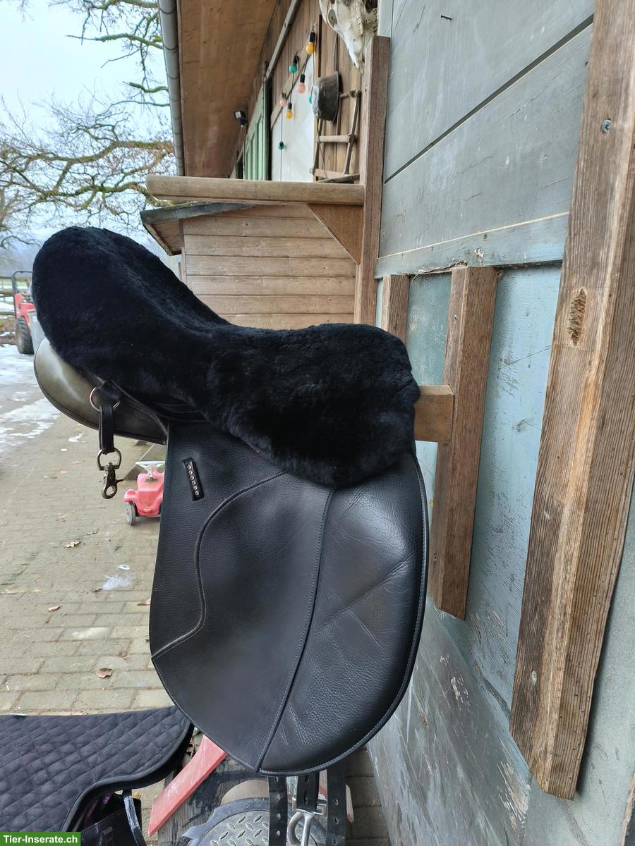 Bild 3: Stübben Islandsattel mit Strassbesatz 17.5 Zoll