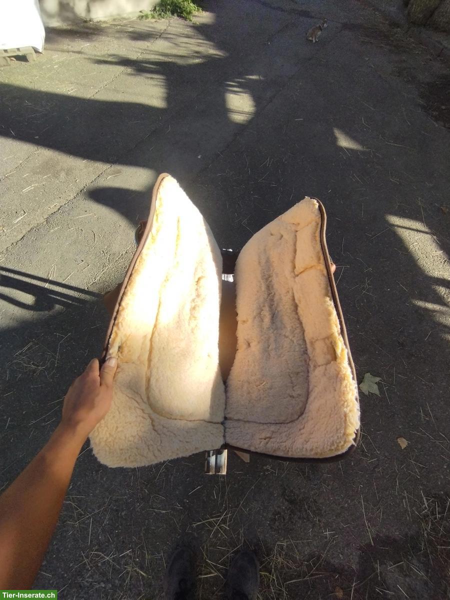 Bild 6: Westernsattel "Big Horn" mit Schabracke & 2 Bauchgurte