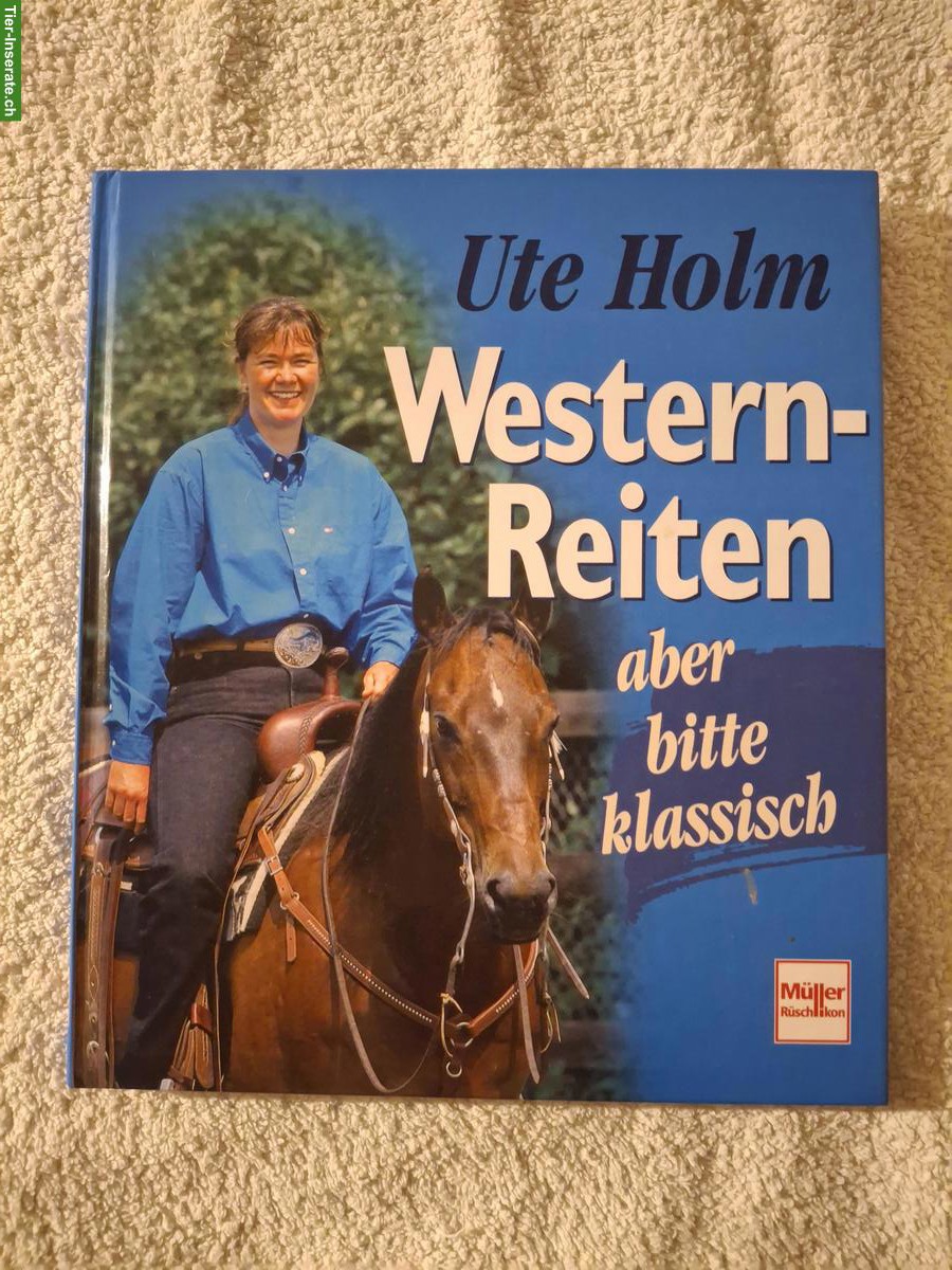 Bild 2: Diverse Pferdebücher abzugeben