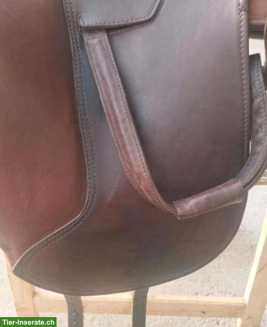 Bild 6: Signum Dressursattel Omega Classic 17.5 Zoll