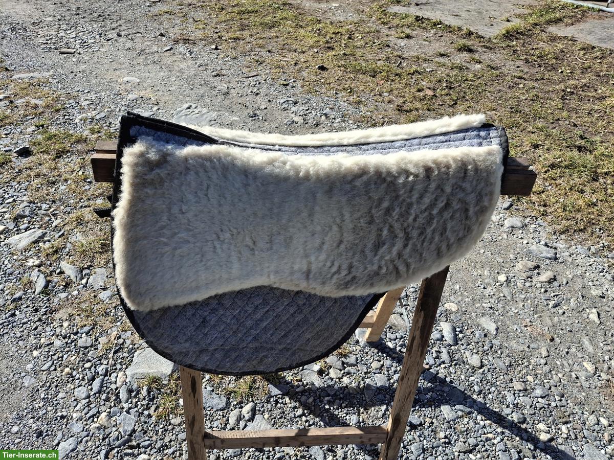 Bild 3: Barefoot Sattelunterlage mit Einlagen