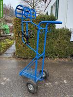 Pferdegeschirrwagen, Pferdegeschirrhalter mit Räder