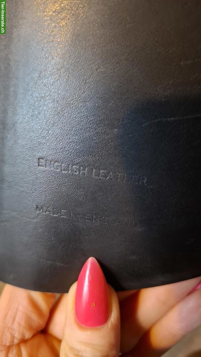 Bild 5: Dressursattel Shires 17,5 Zoll zu verkaufen