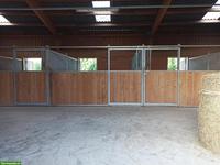 2 grosse Auslaufboxen mit direktem Weidezugang, Veltheim AG