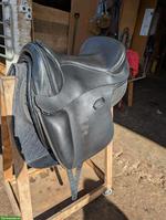 Barefoot Merlin Dressursattel, Gr. 1, baumlos