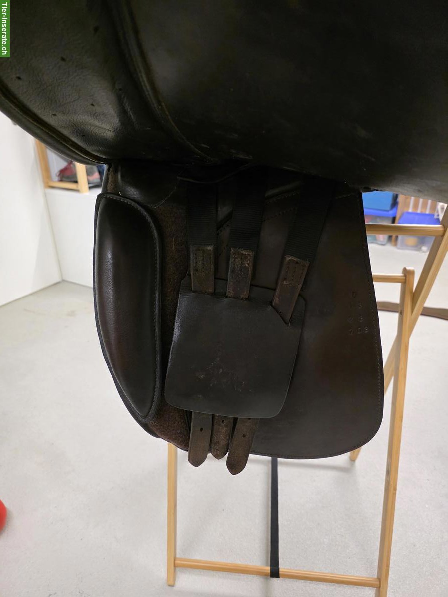 Bild 3: Balance Dressursattel Equinox 17.5 Zoll