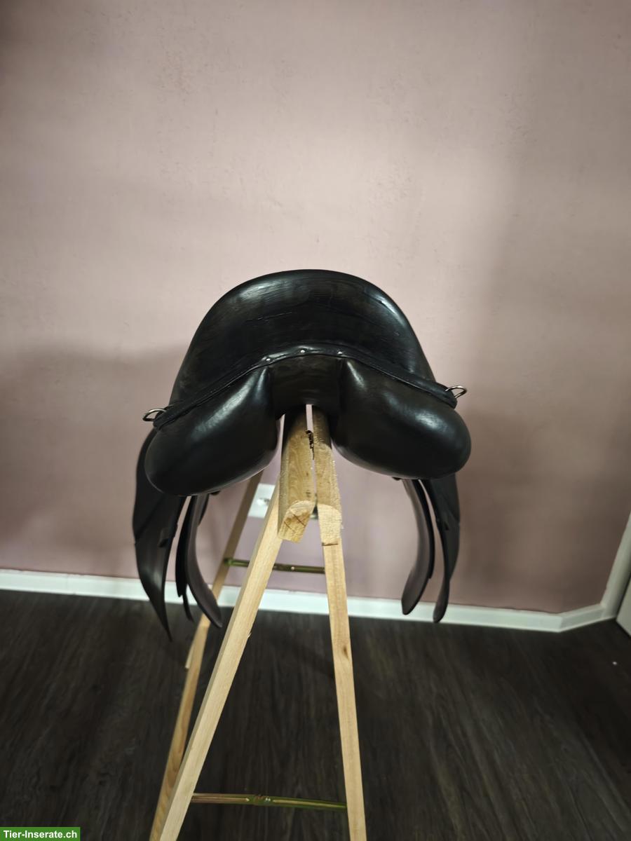 Bild 5: Equinomic VSD Sattel 17 / 17.5 Zoll Vielseitigkeitssattel VS