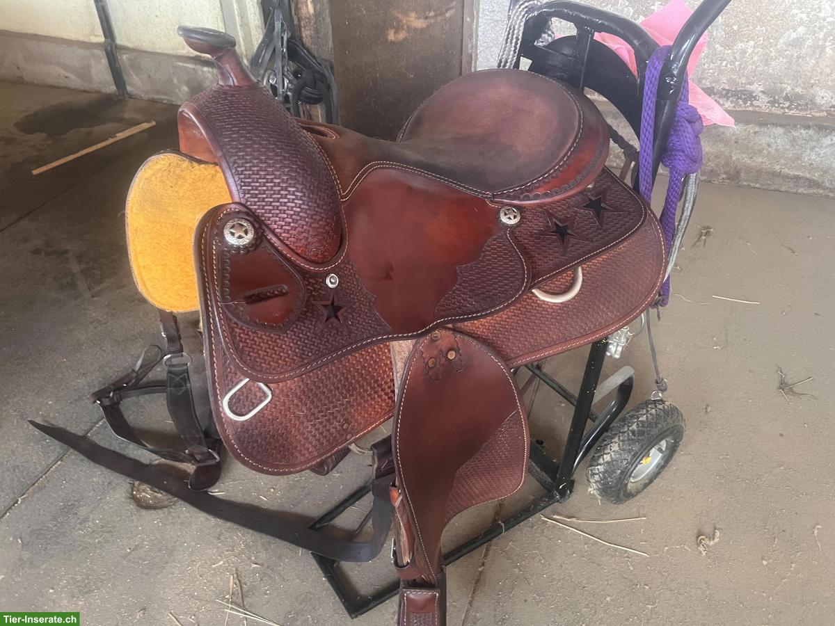 Westernsattel, selten gebraucht, mit Zubehör