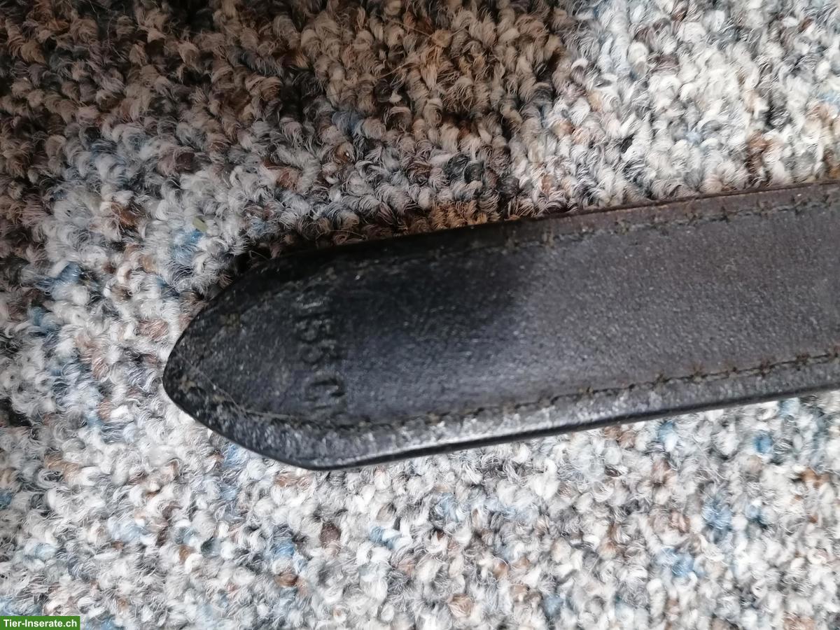 Bild 3: Claridge House Steigbügelriemen & Sprenger Gelenksteigbügel