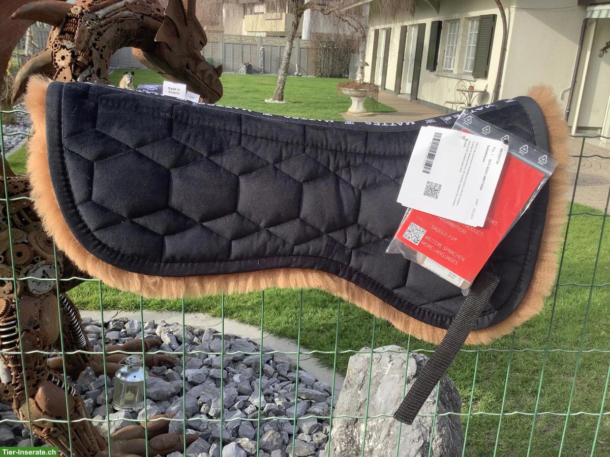 Bild 4: Mattes Sattelkissen Lammfell M, neu