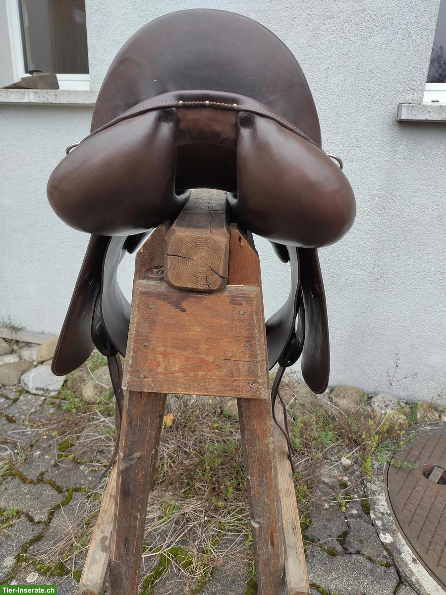 Bild 2: Menet Masssattel VSD zu verkaufen