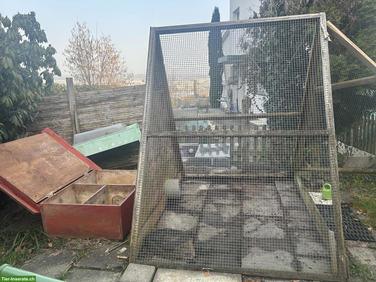 Pyramidengehege mit Schutzhütte GRATIS abzugeben