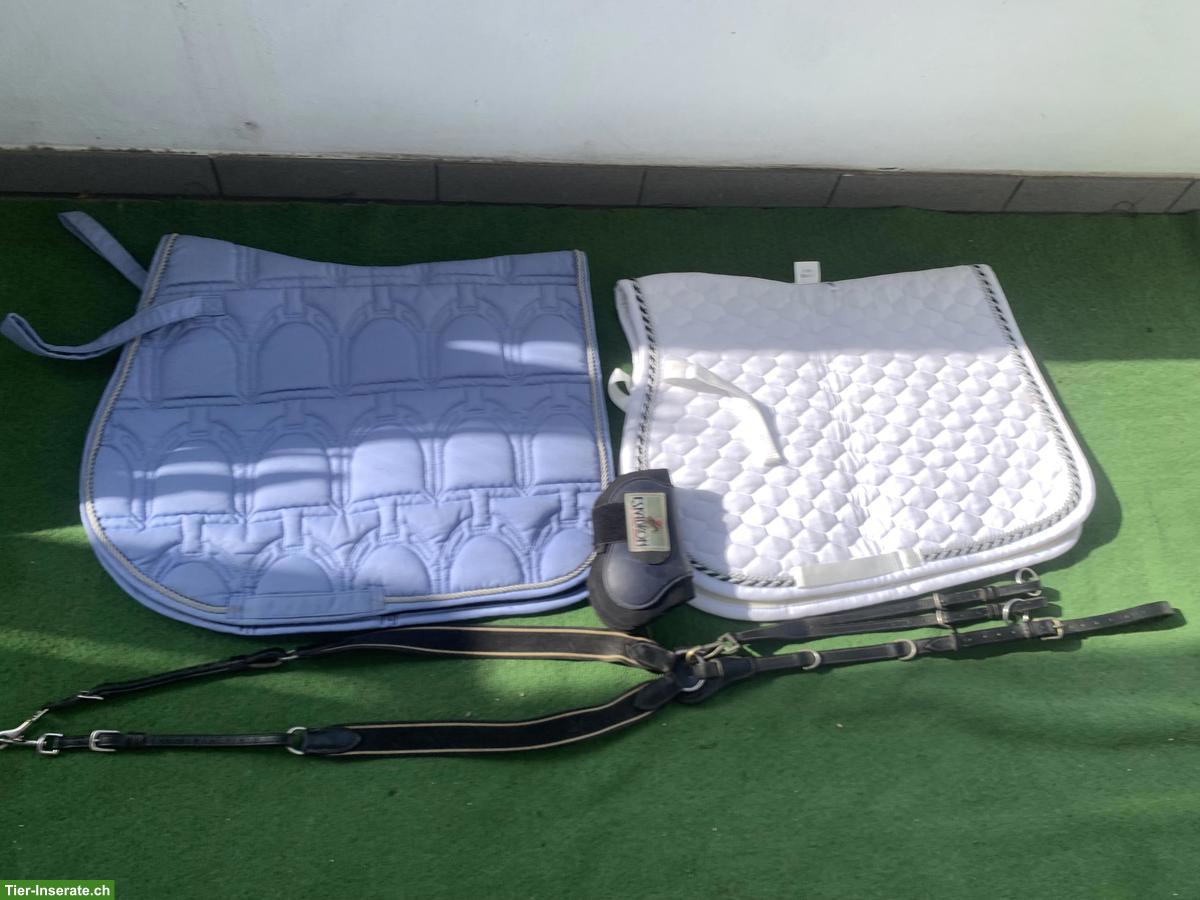 Pferdezubehör zu verkaufen