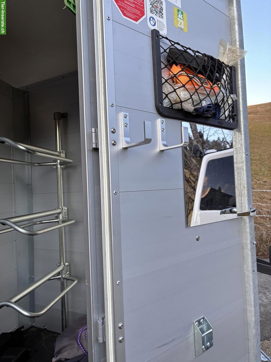 Bild 7: Kleinpferdeanhänger Böckmann Traveller K3, Alu