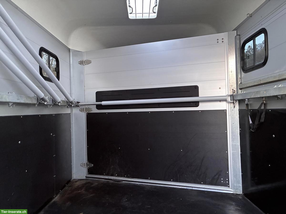 Bild 8: Kleinpferdeanhänger Böckmann Traveller K3, Alu