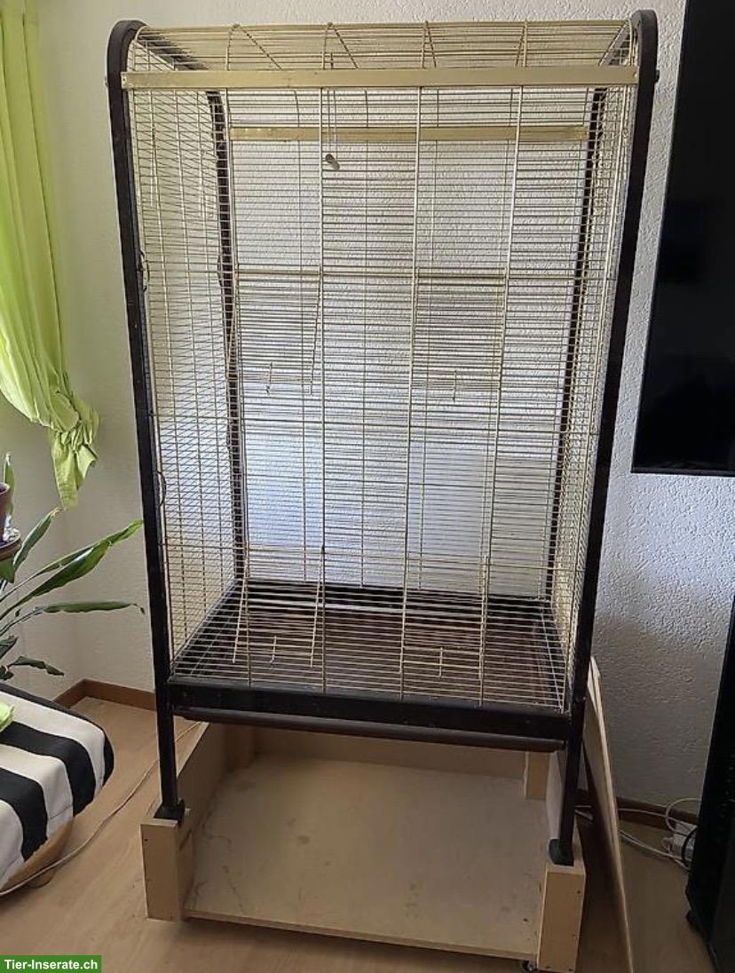 Grosse Zimmervoliere auf Rädern, gebraucht