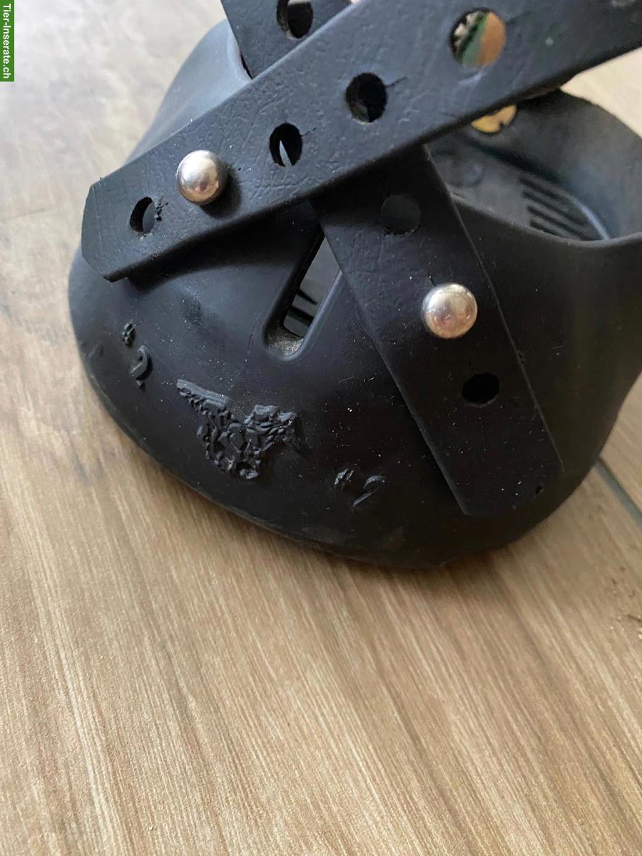 Bild 2: Hufschuhe Grösse 2.0 zu verkaufen