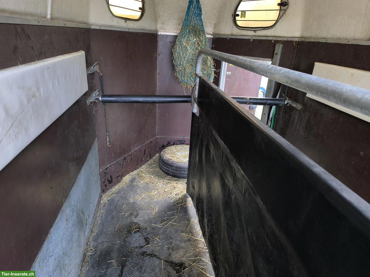 Bild 2: Pferdeanhänger mit Kutschenaufbau zu verkaufen