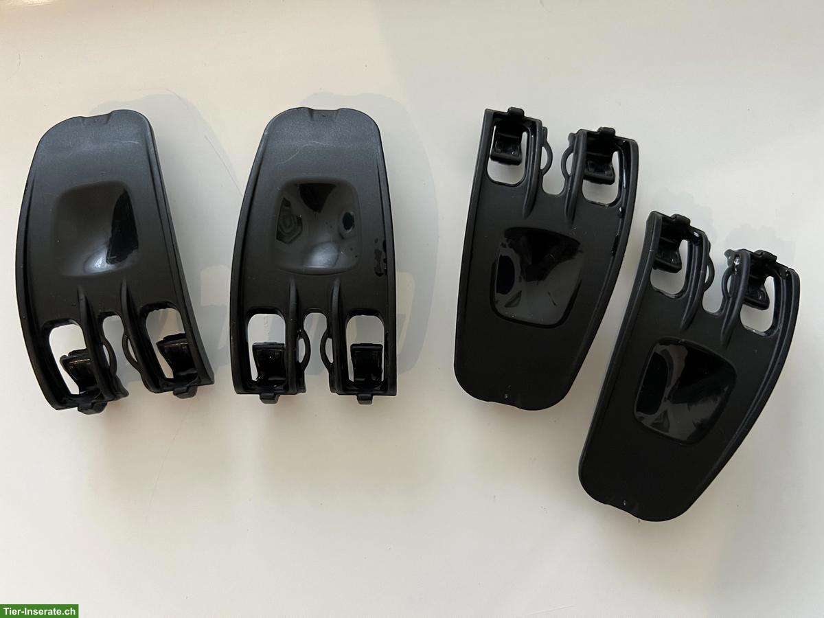 Bild 5: Vogelkäfig mit Rollgestell und Zubehör