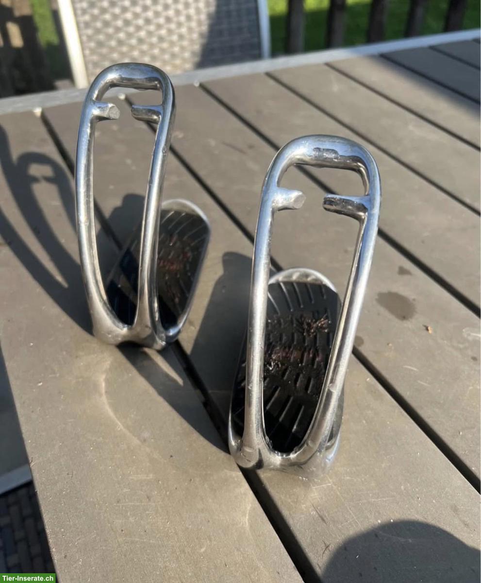 Magnetische Steigbügel zu verkaufen