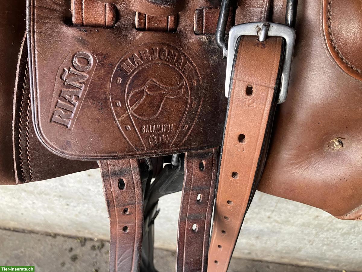 Bild 4: Portugiesischer Arbeitssattel Marjoman Riaño