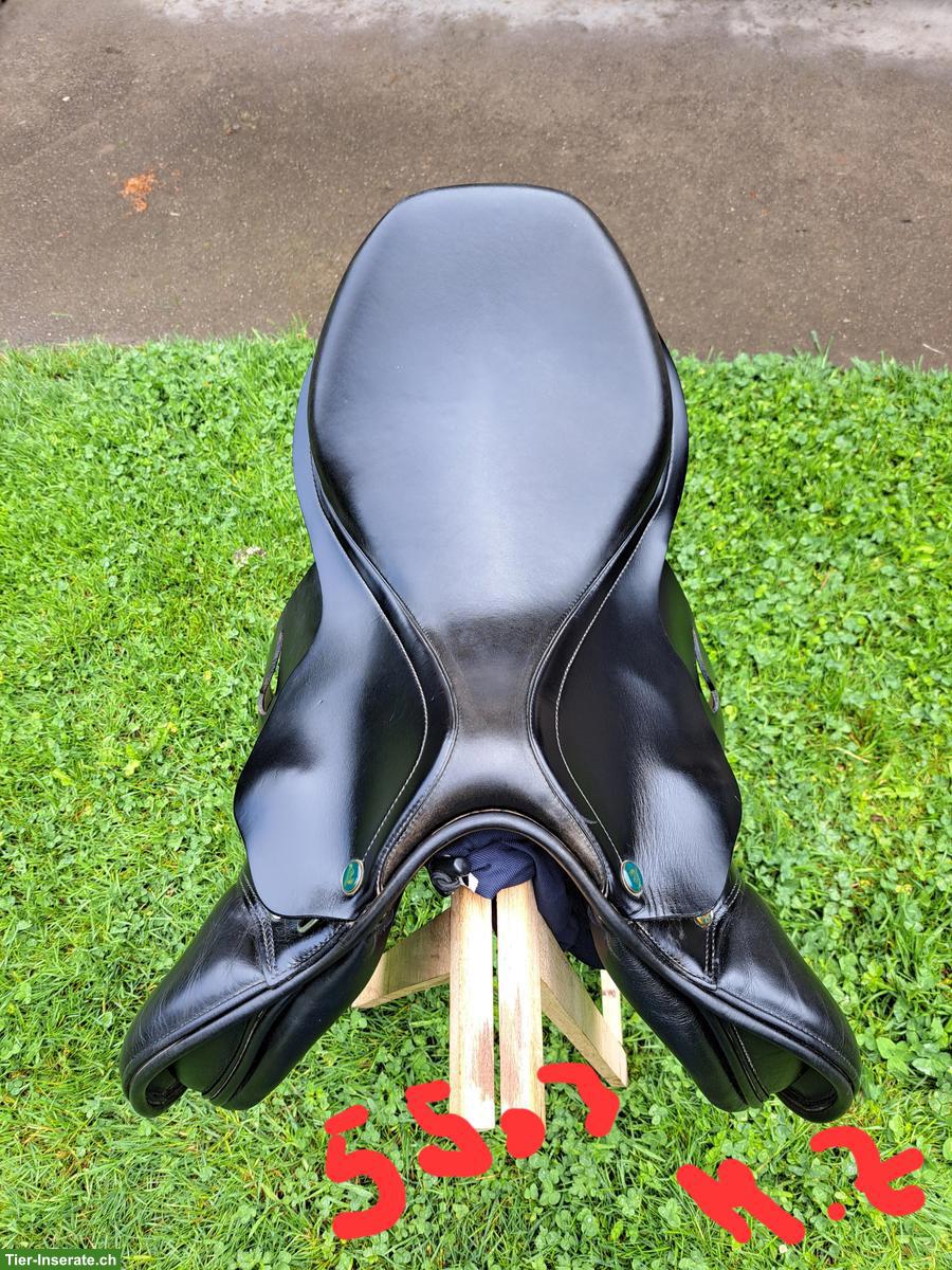 Bild 2: Springsattel Prestige Jump 17 Zoll zu verkaufen