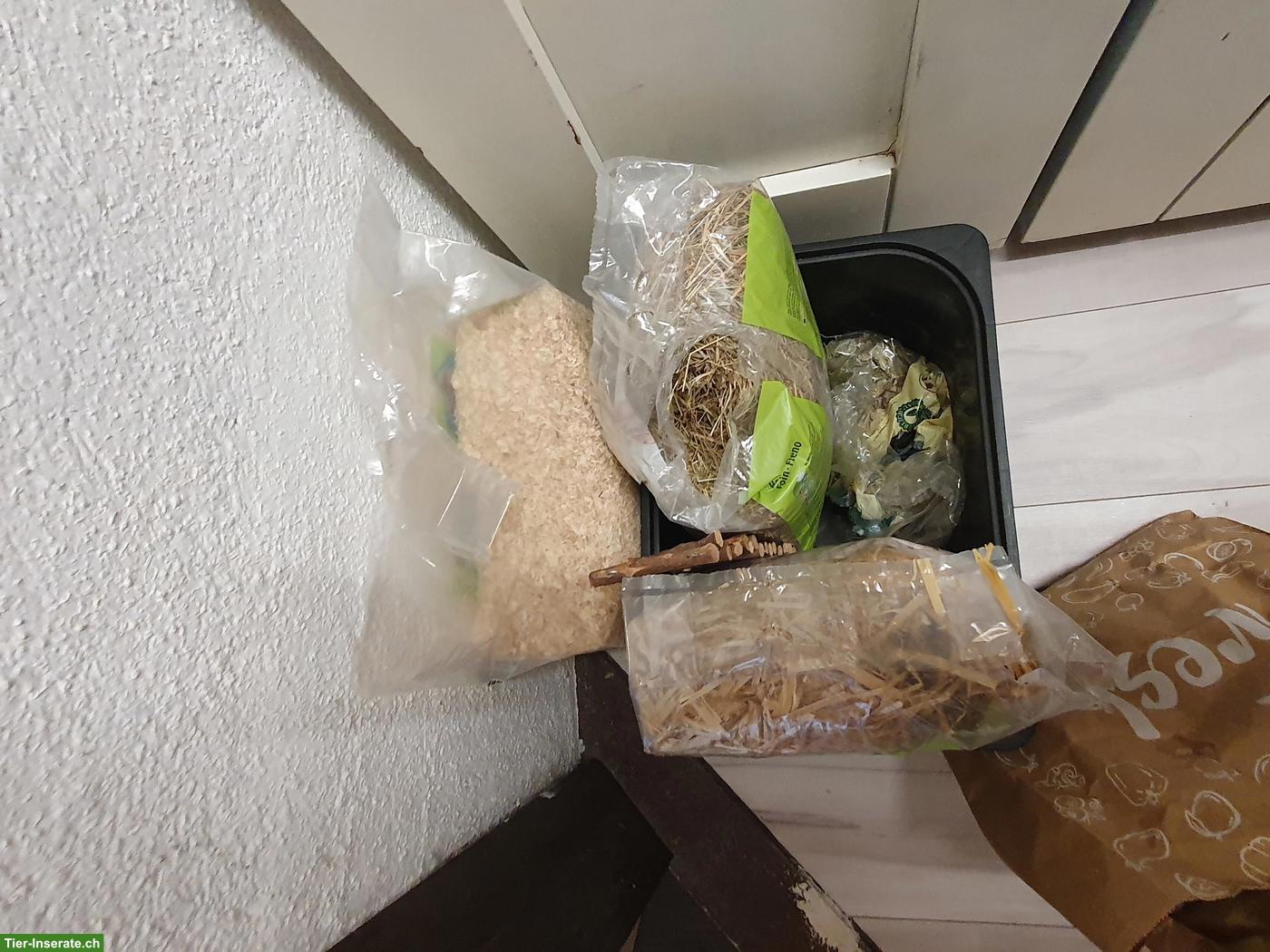 Bild 4: Nagerkäfig mit Verbindungsmöglichkeit Terrarium Gitter