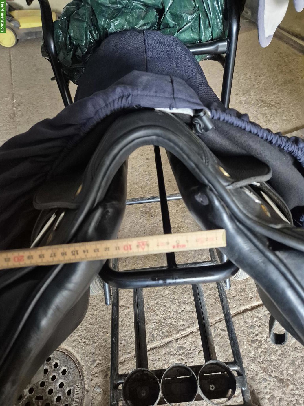 Bild 2: Prestige Ponysattel und Ronda Deluxe Sattel S3 von D&P