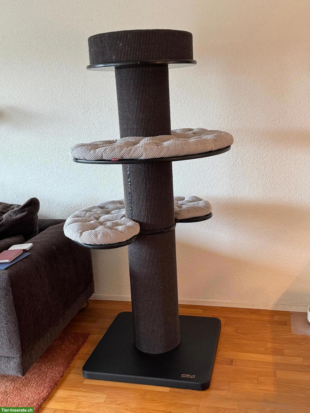 Sehr stabiler Katzenbaum mit abnehmbaren Polster (waschbar)