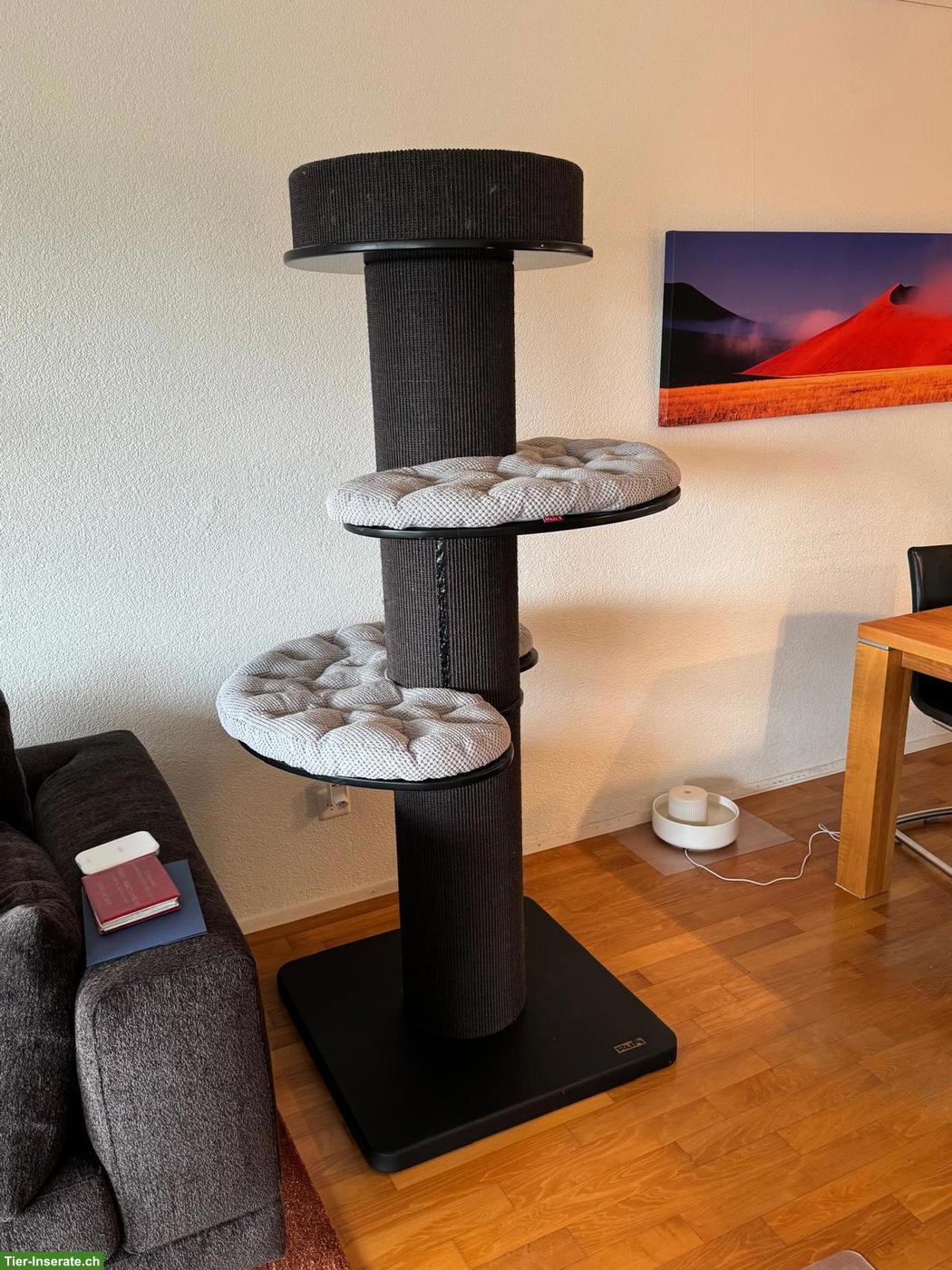 Bild 2: Sehr stabiler Katzenbaum mit abnehmbaren Polster (waschbar)