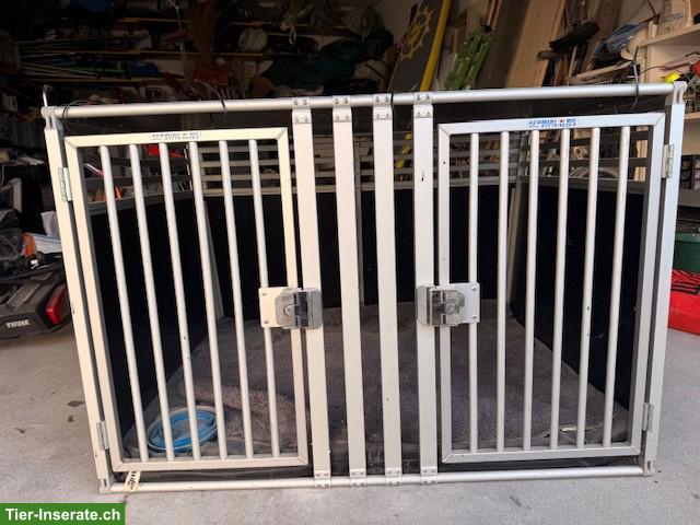 Alu-Hundetransportbox fürs Auto zu verkaufen