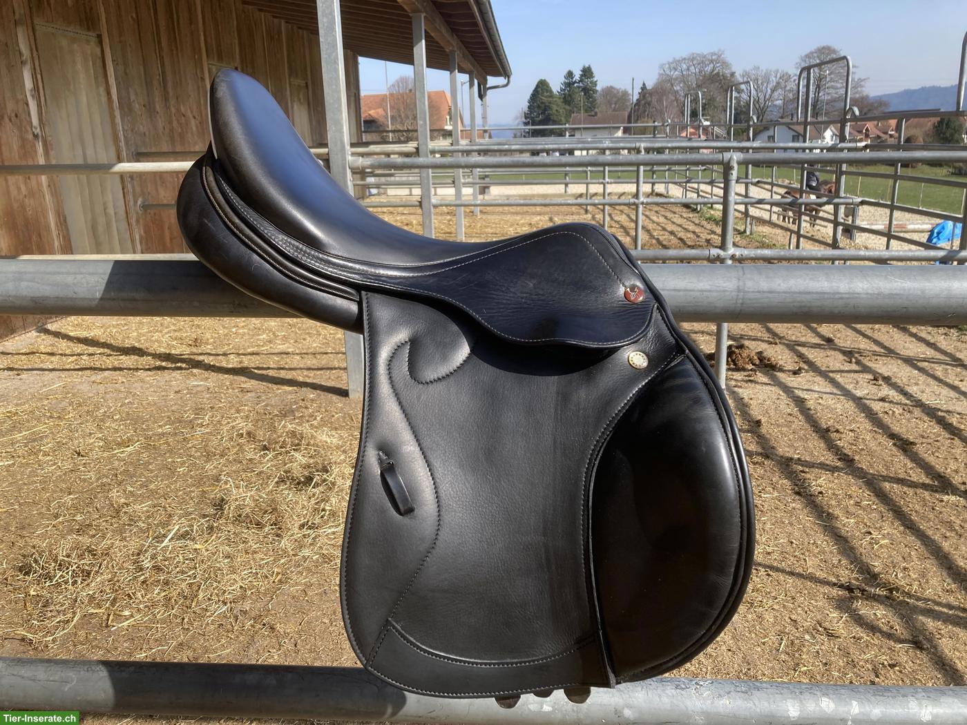 Prestige Springsattel Michel Robert 18 Zoll zu verkaufen