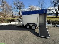 Neuer Viehtransportanhänger zu verkaufen
