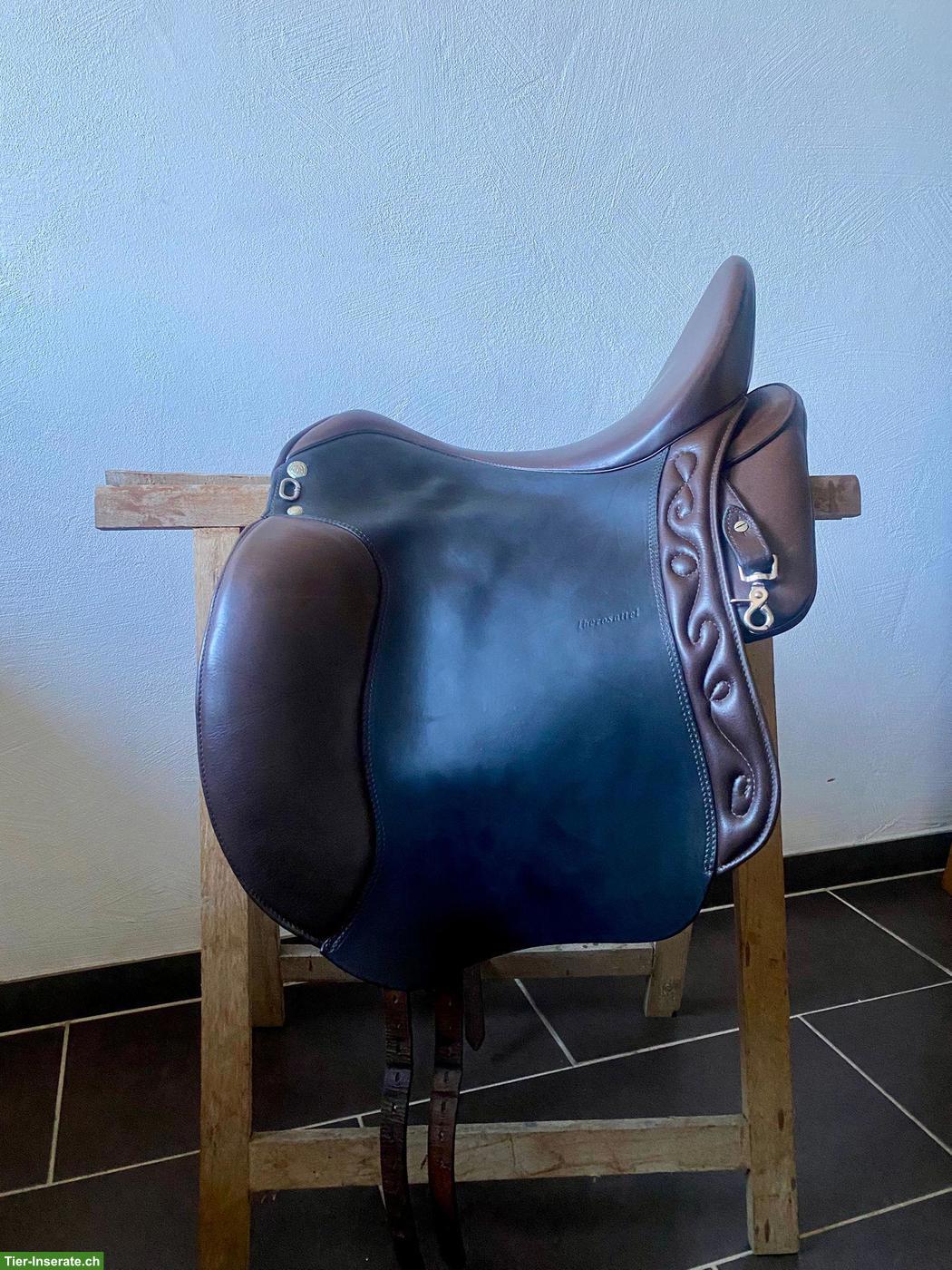 Dressursattel Ibero Dressage Andaluz 18 Zoll zu verkaufen