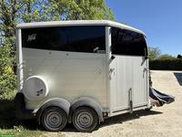 IFOR Williams HBX511 Pferdeanhänger mit Frontausstieg