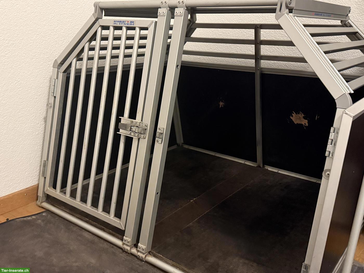 Bild 2: Schmidt Doppel-Hundebox mit Trennwand