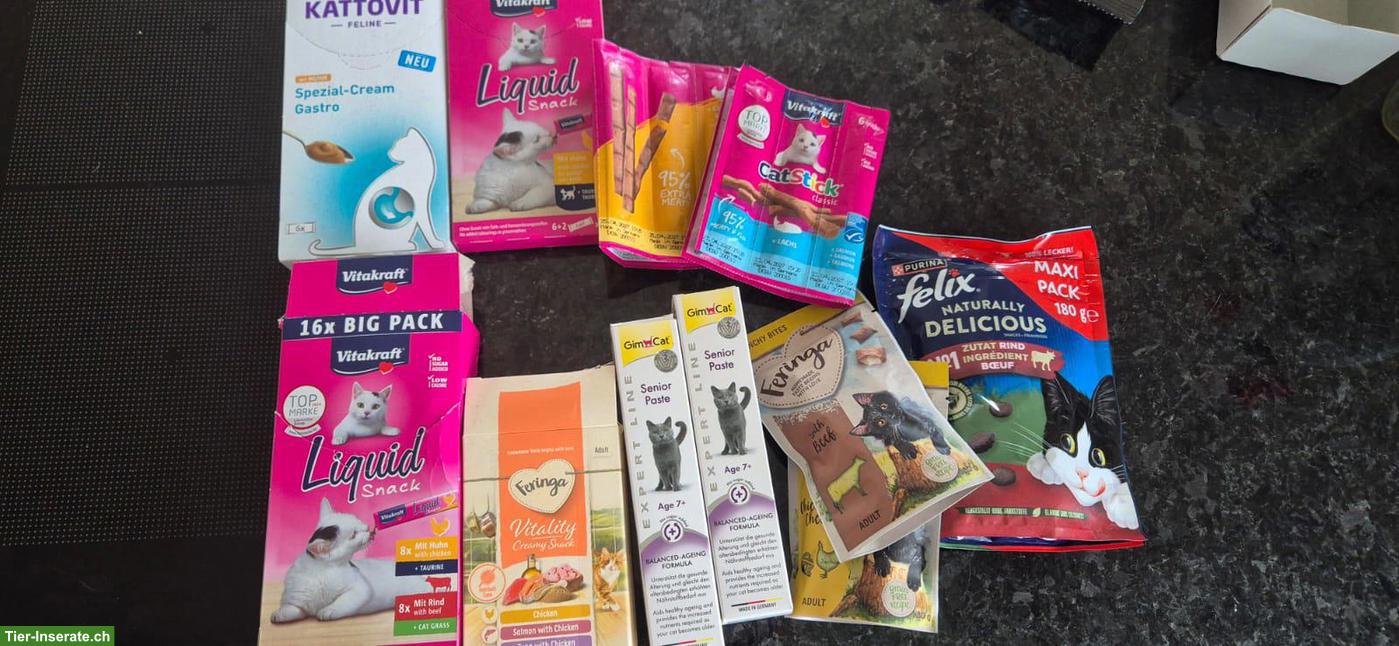 Katzensnacks & Katzensand zu verkaufen