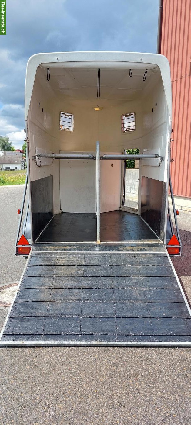 Bild 5: Thiel Racer 2er Pferdeanhänger mit Sattelkammer