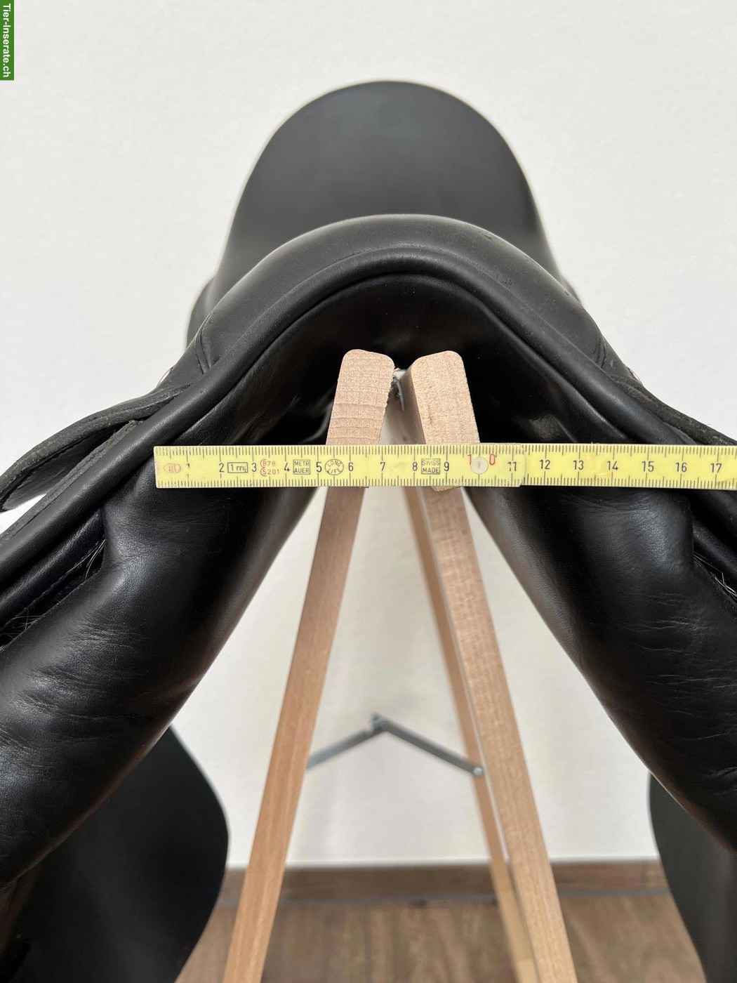 Bild 4: Peter Menet Dressursattel 17.5 Zoll, schwarz